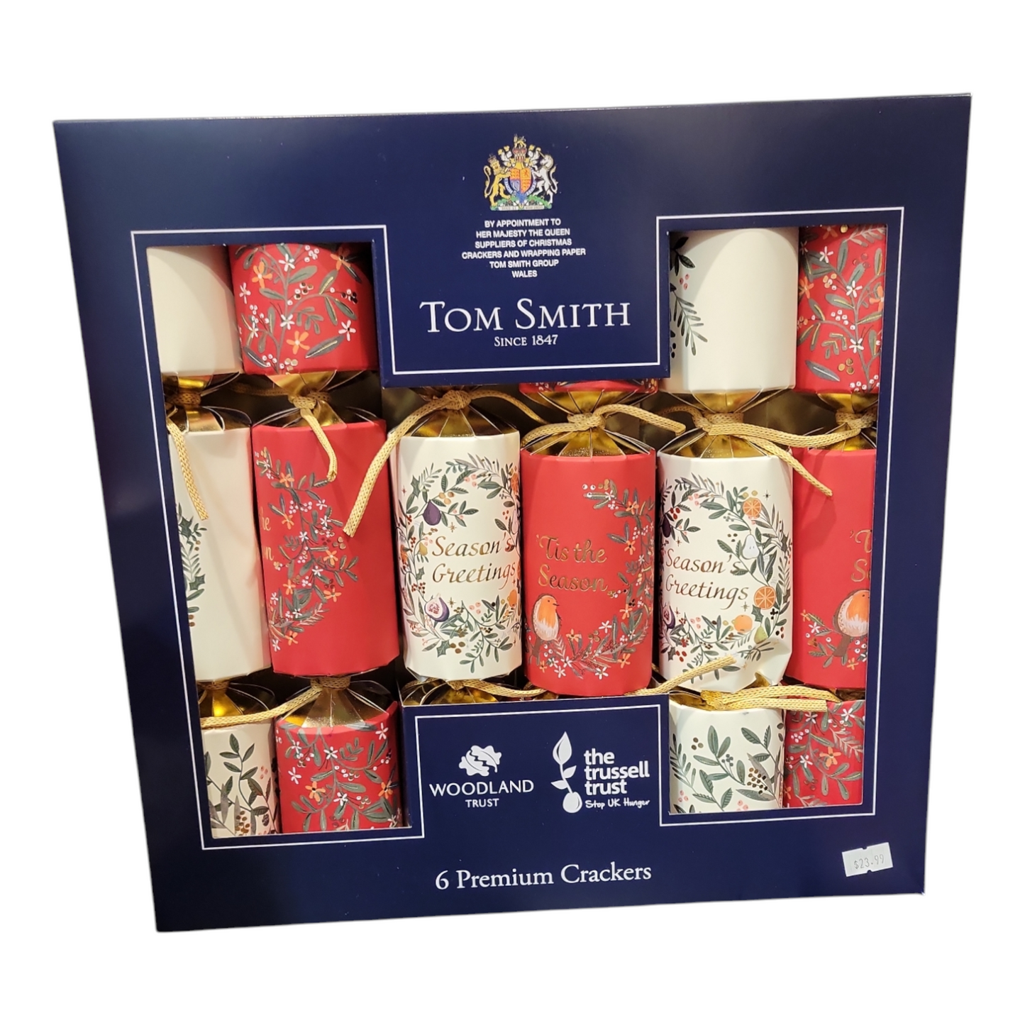 Tom Smith Pack 6 Premium Charity Christmas Crackers Red & White Wreath 'Seasons Greetings'