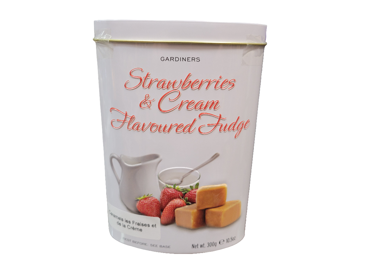 Gardiners of Scotland Luxury Strawberries and Cream Fudge Tin